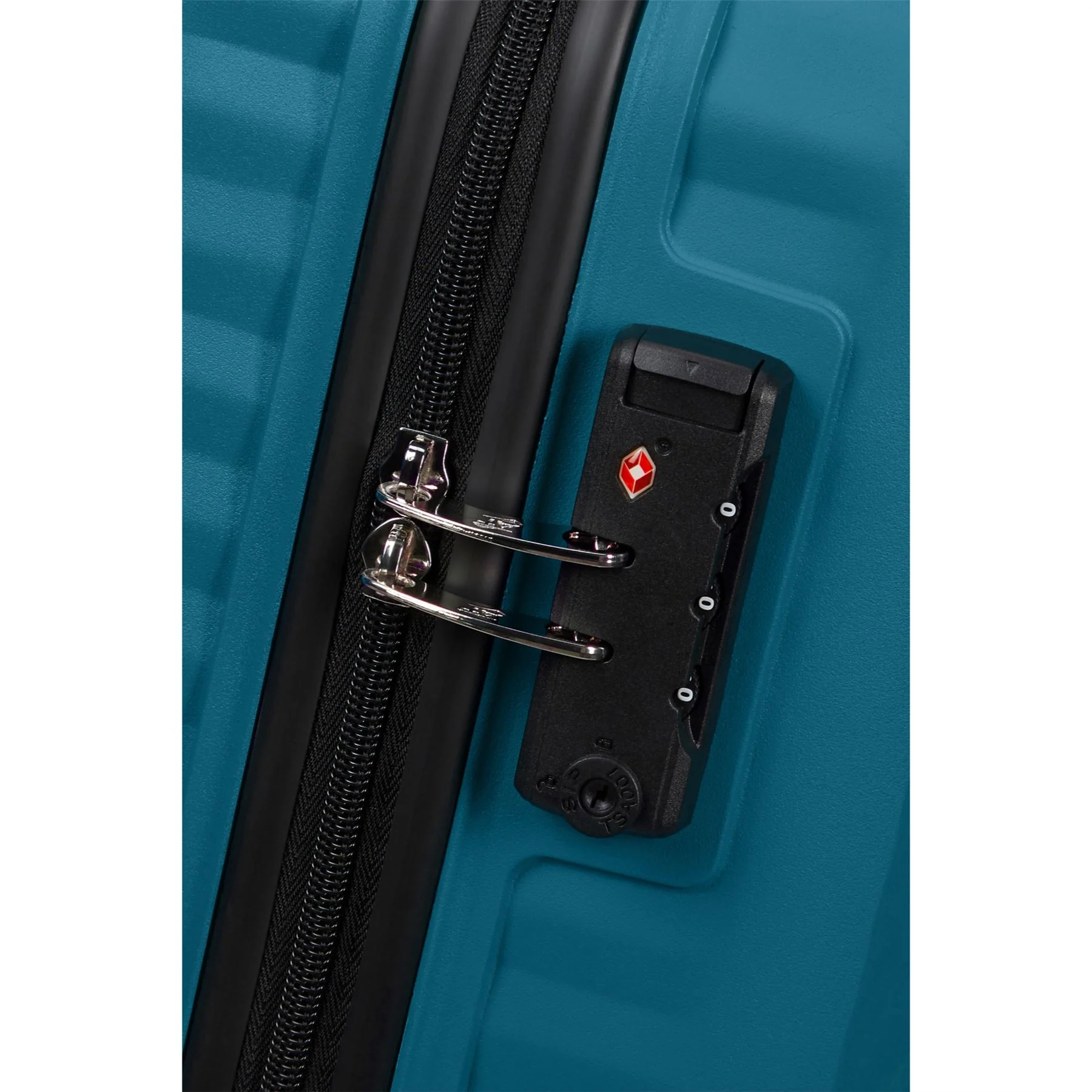 American Tourister Jetdriver 2.0 Hard-Shell Spinner Suitcase - Image 43