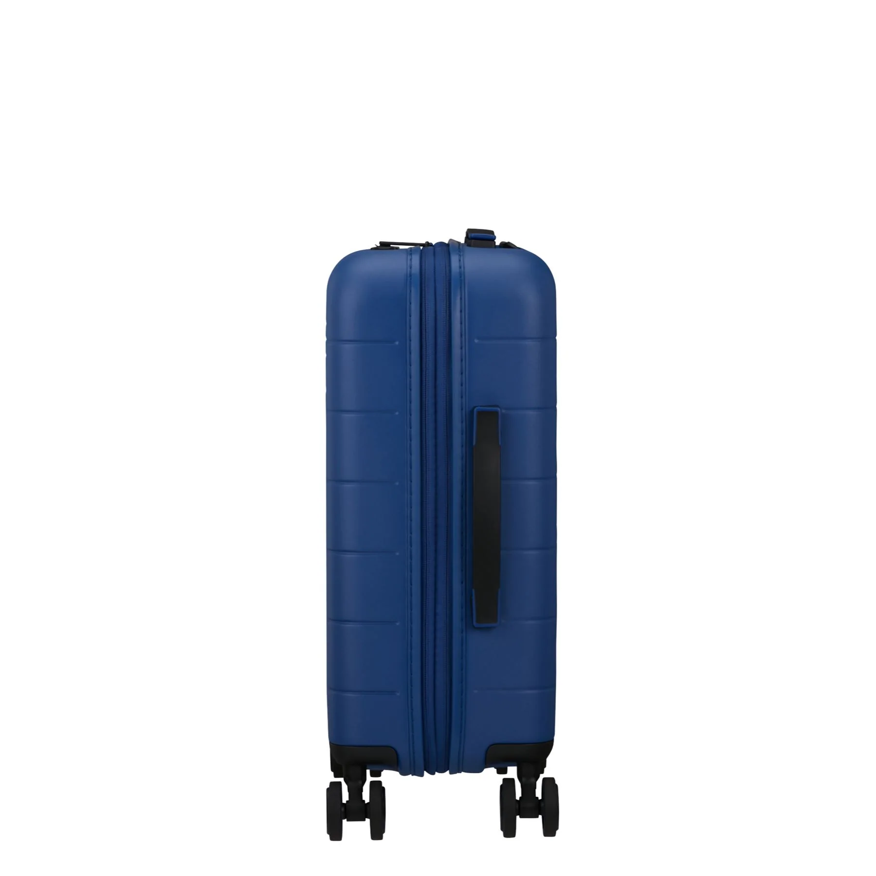 American Tourister Novastream Expanding 4 Wheeled Trolley Suitcase - Image 29