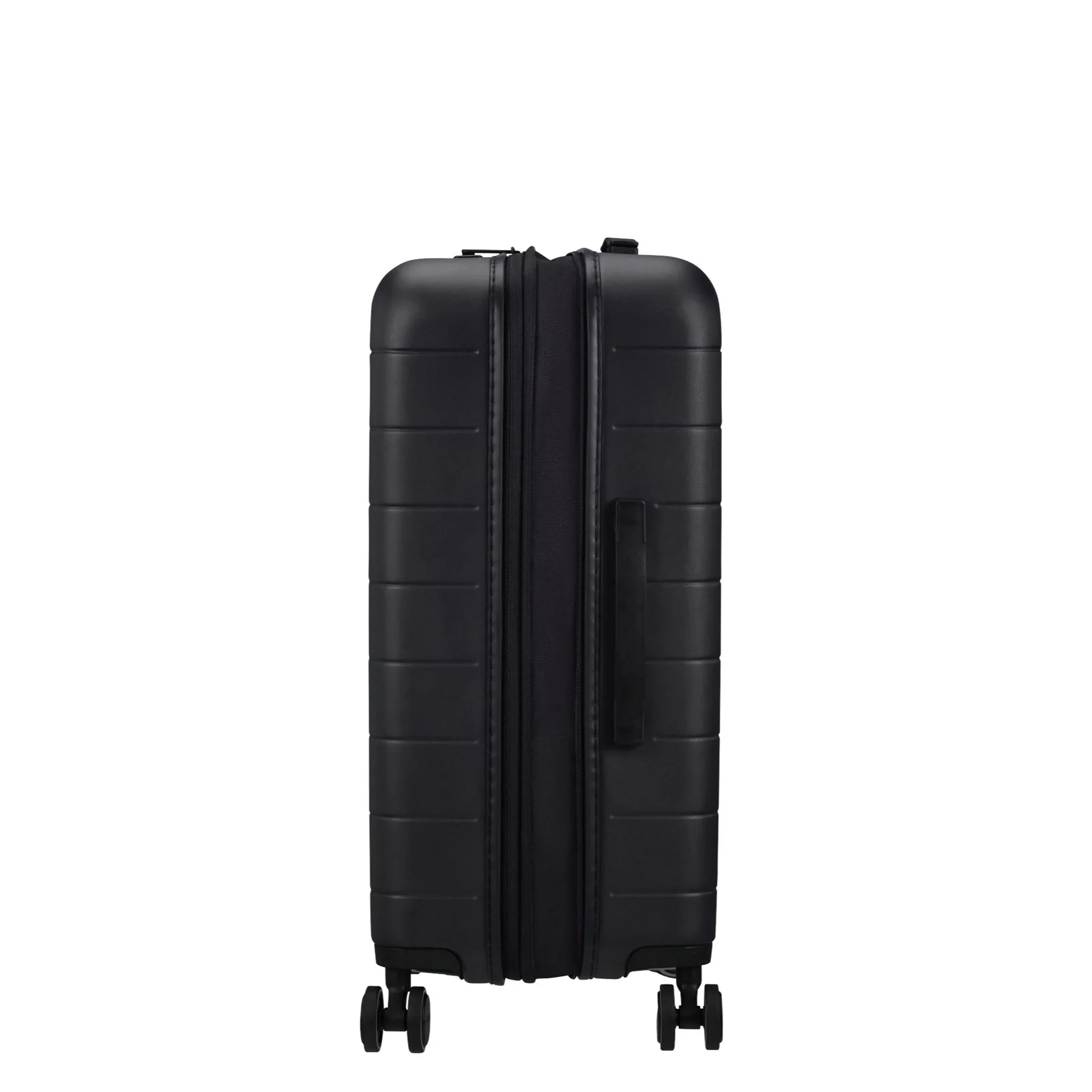 American Tourister Novastream Expanding 4 Wheeled Trolley Suitcase - Image 71