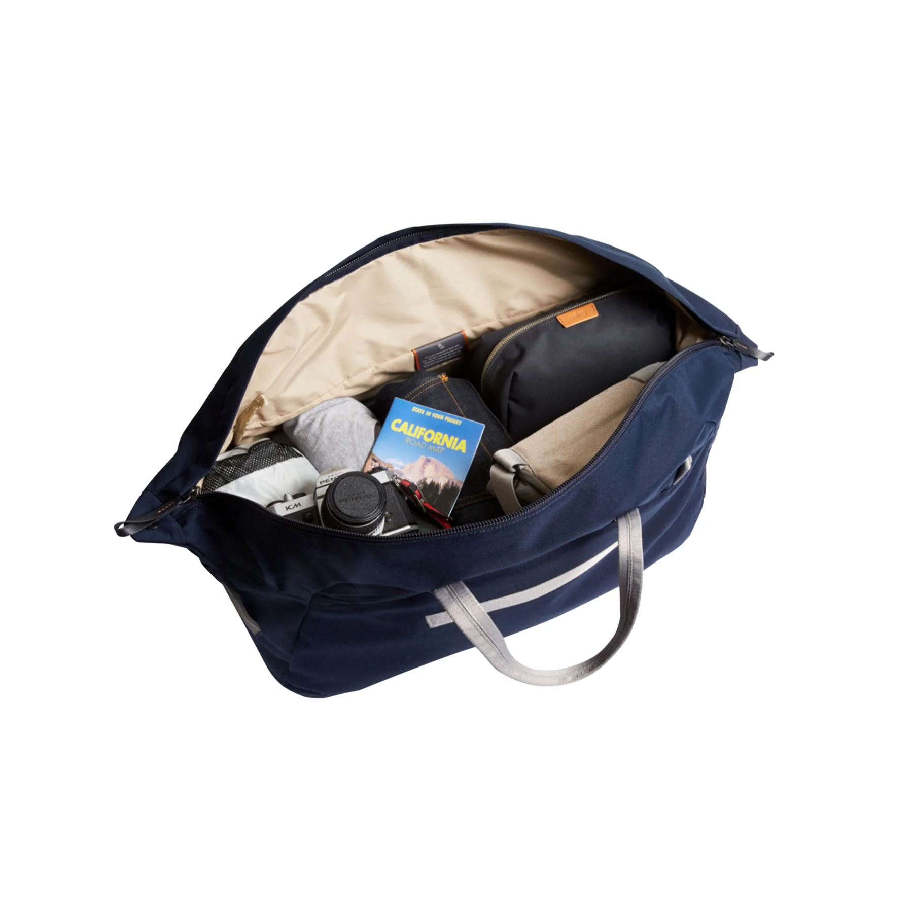 Bellroy Classic Weekender Holdall - Image 17