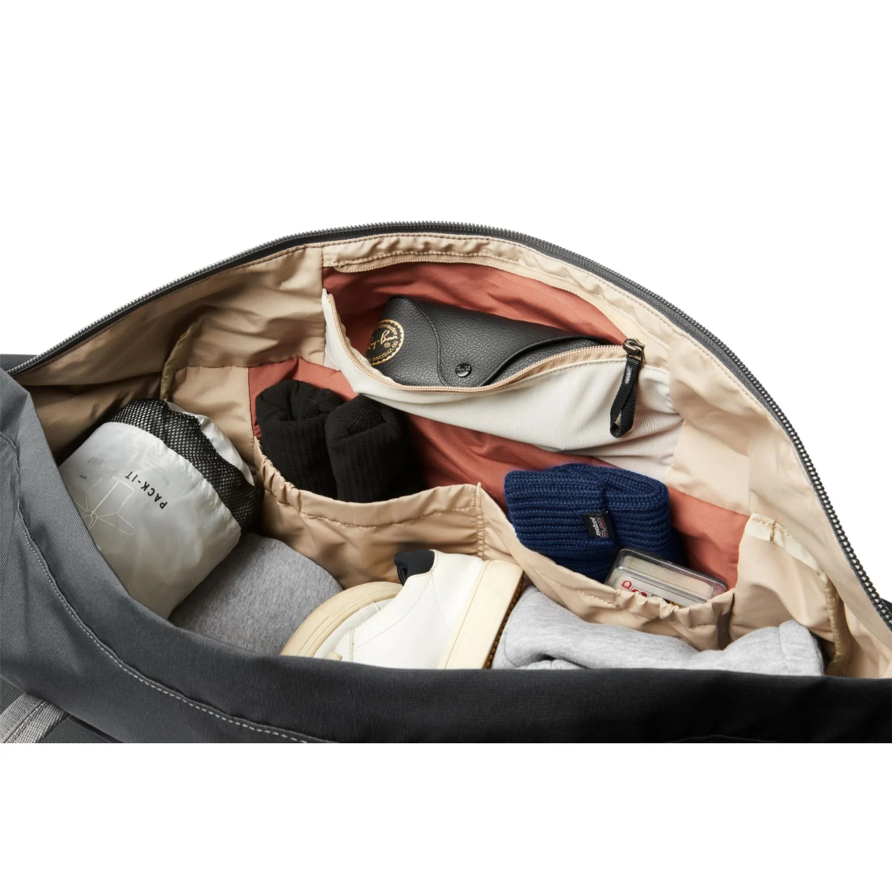 Bellroy Classic Weekender Holdall - Image 54