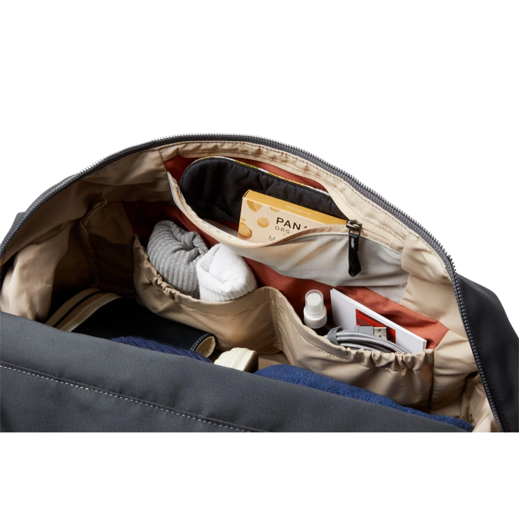 Bellroy Classic Weekender Holdall - Image 65