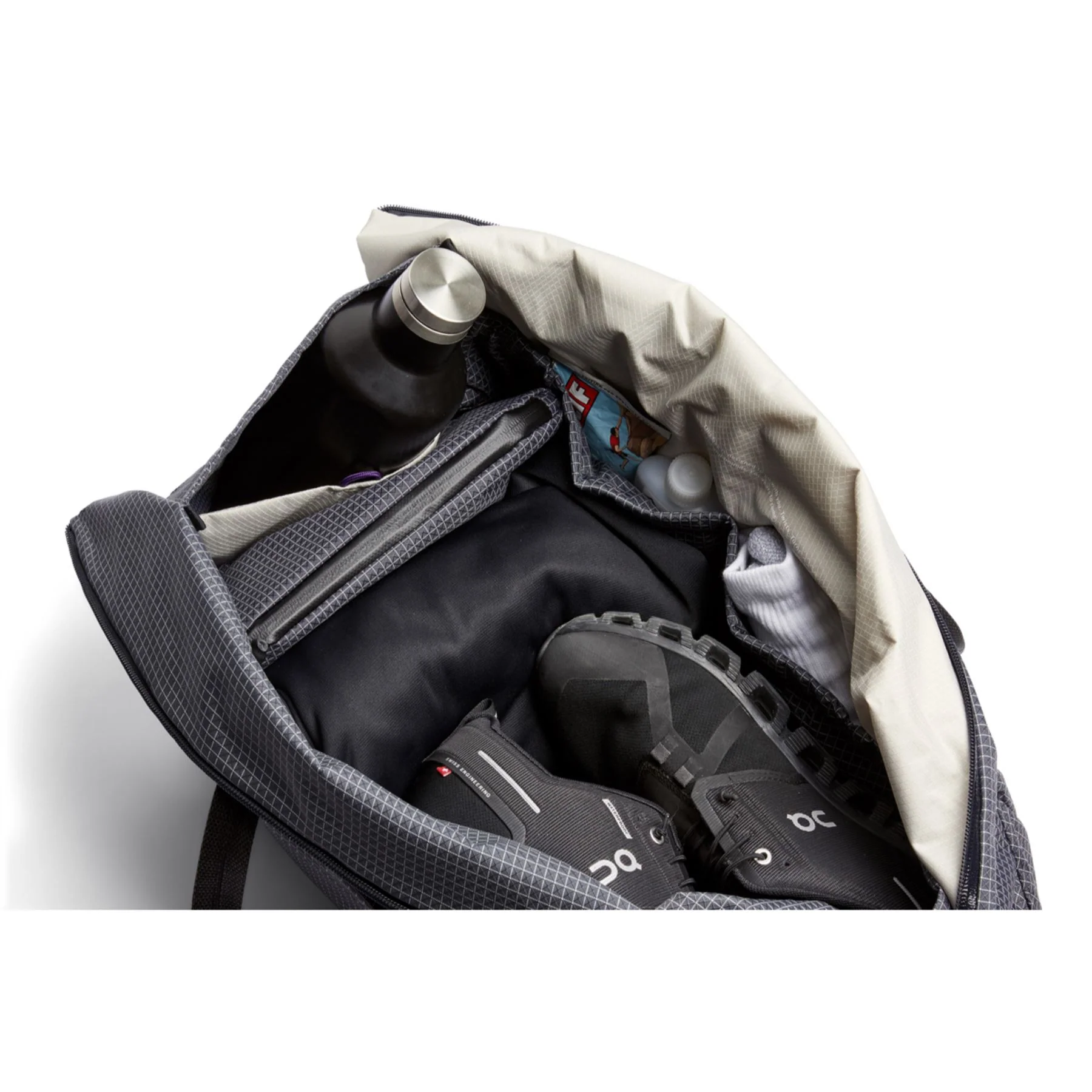 Bellroy Lite Duffel Holdall - Image 33