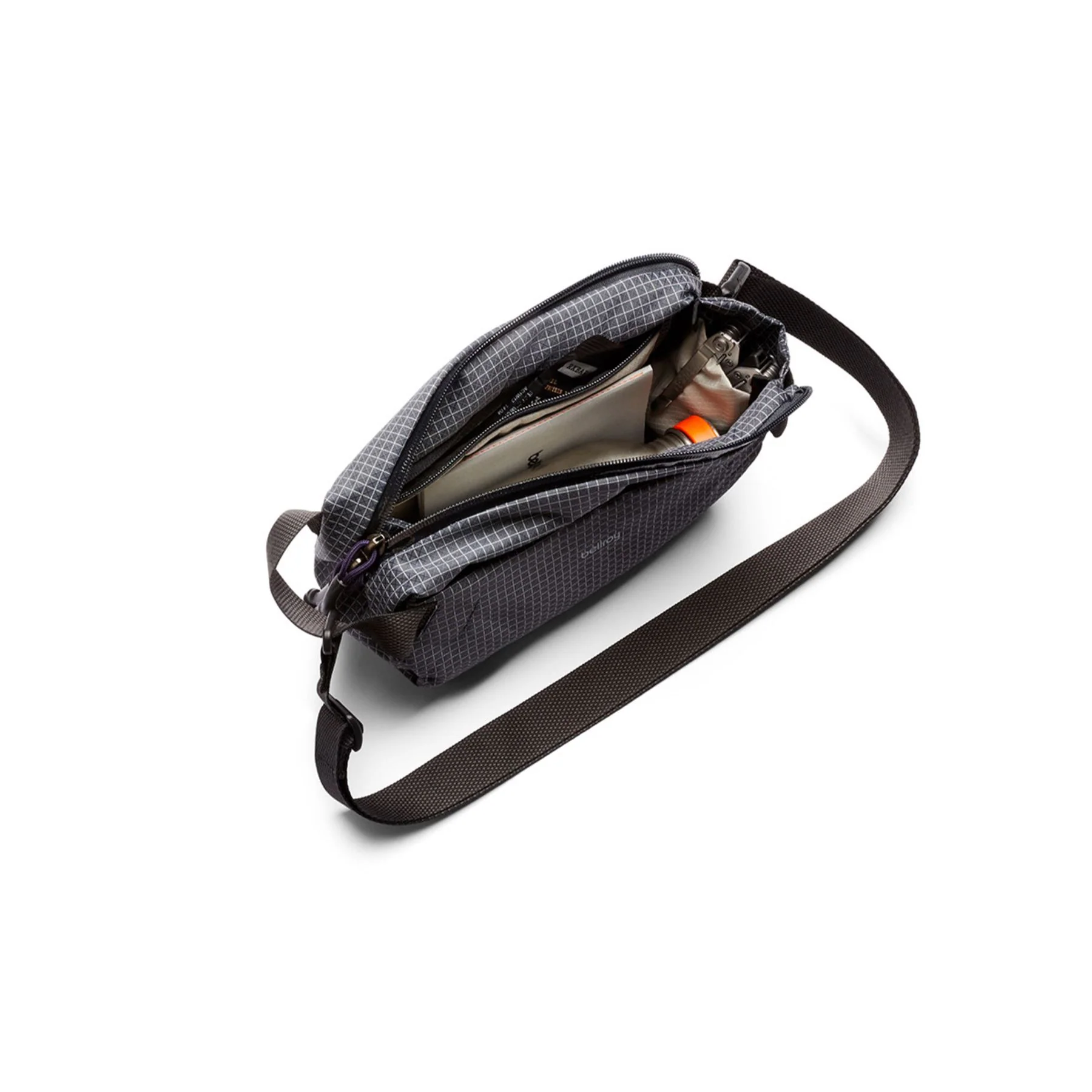Bellroy Lite Sling Bum Bag - Image 3