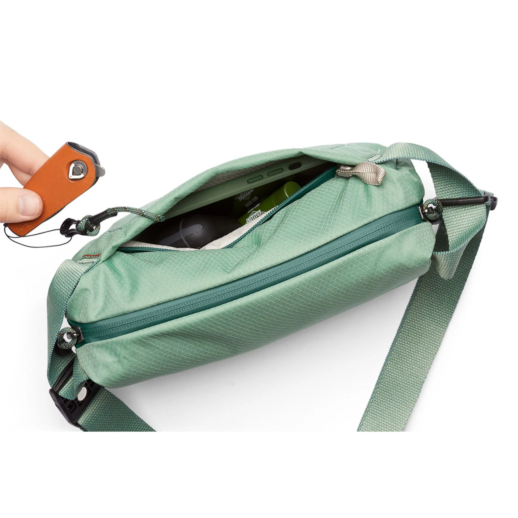 Bellroy Lite Sling Bum Bag - Image 70