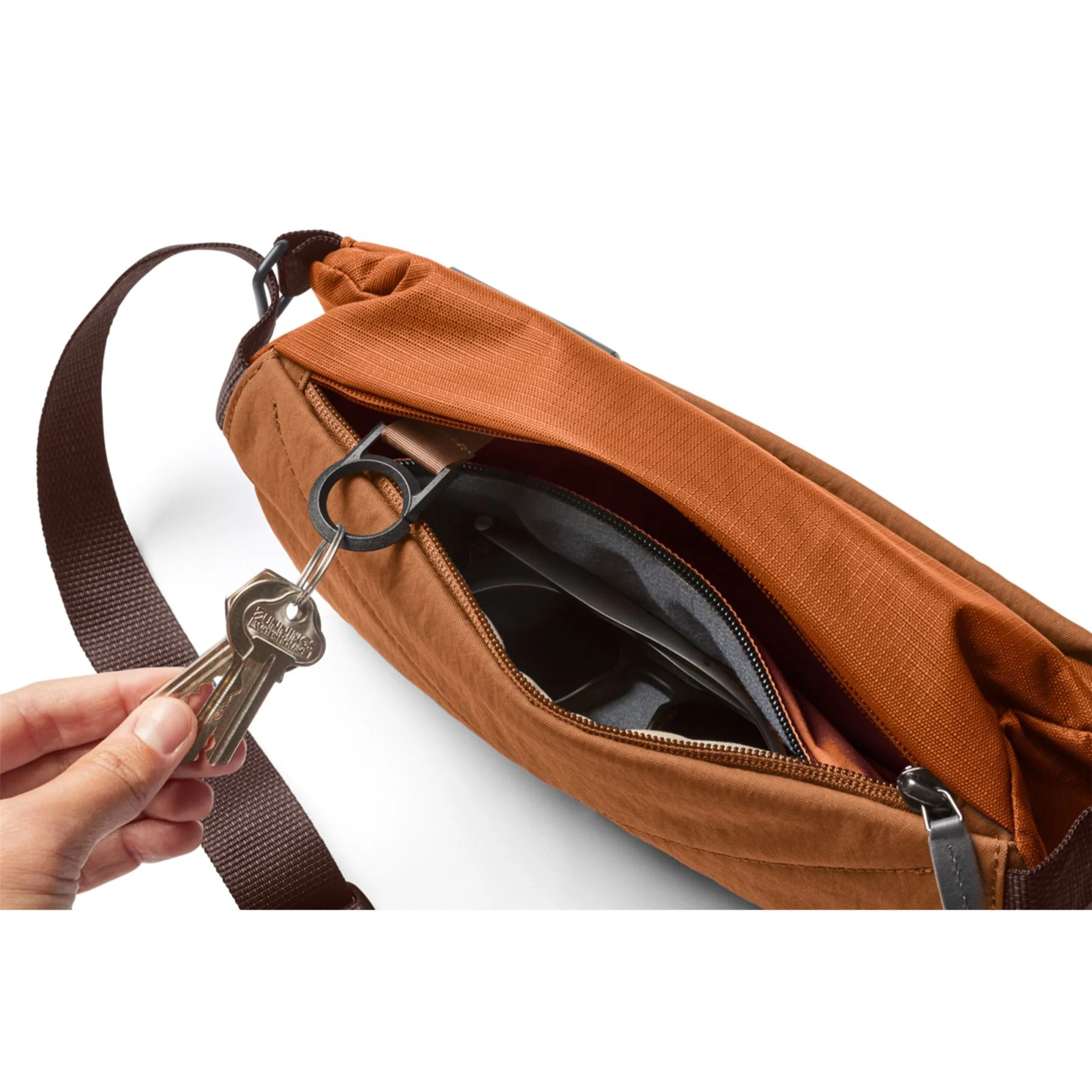Bellroy Sling Bum Bag - Image 11