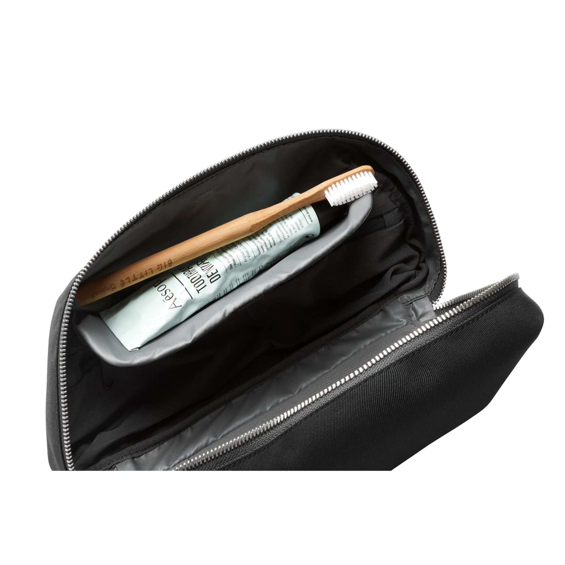Bellroy Toiletry Kit Washbag - Image 32