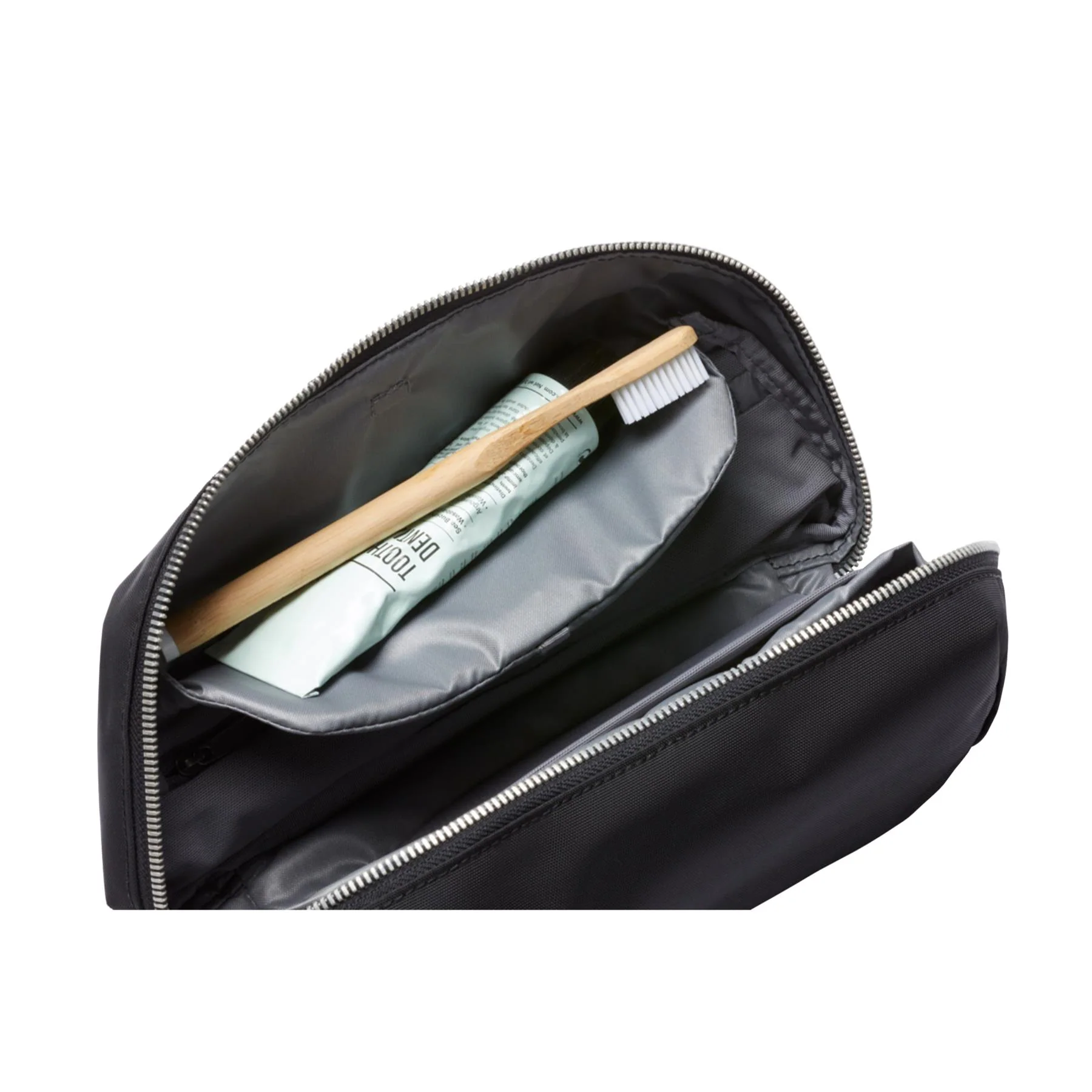 Bellroy Toiletry Kit Washbag - Image 4