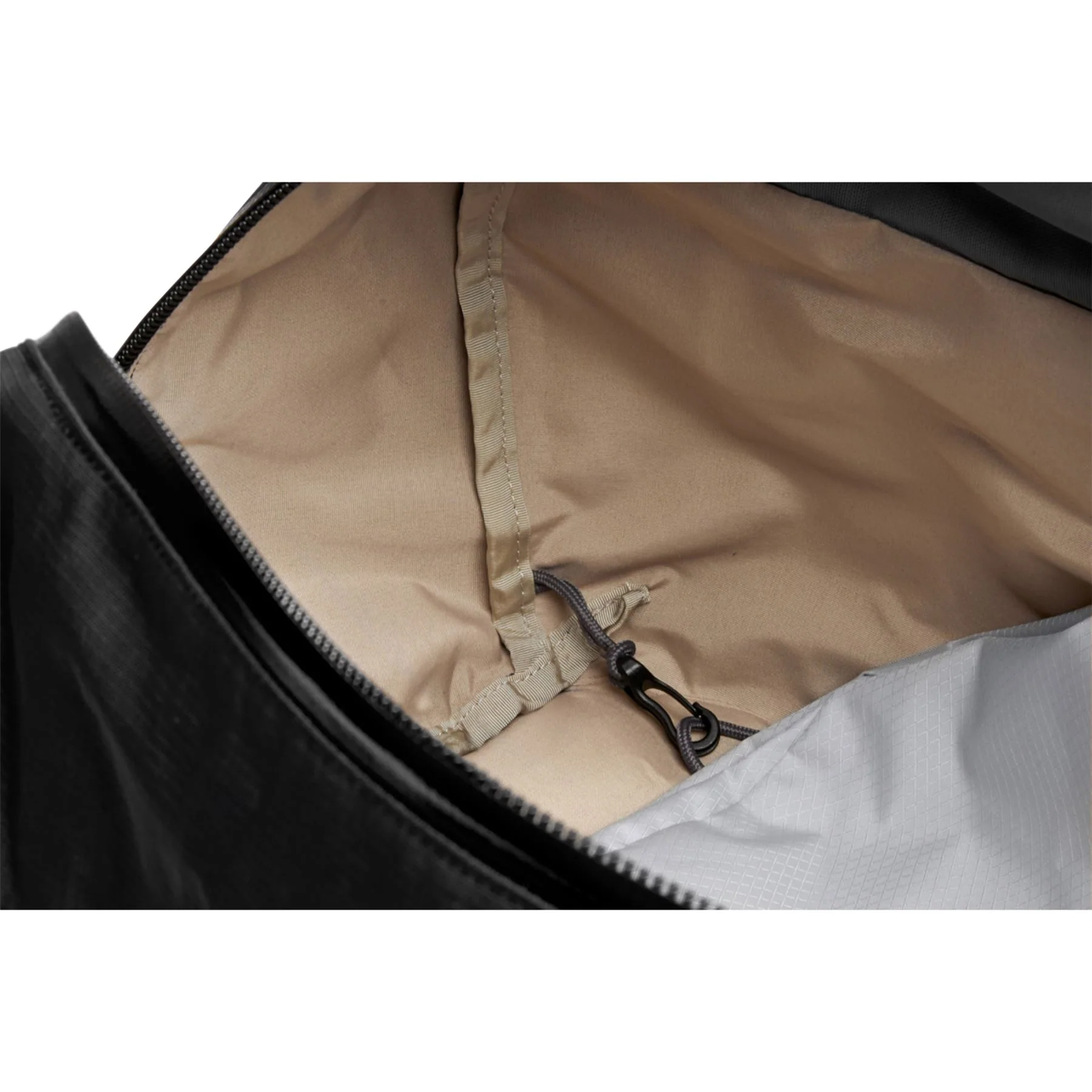 Bellroy Venture Duffel Holdall - Image 18