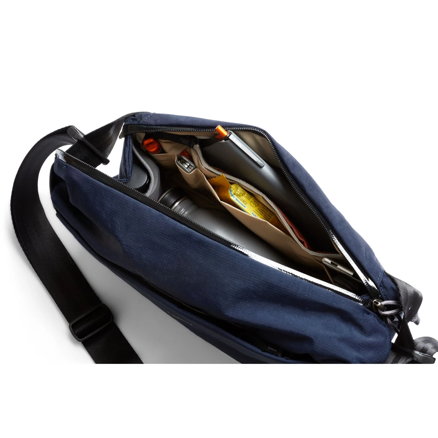 Bellroy Venture Sling Bum Bag - Image 16