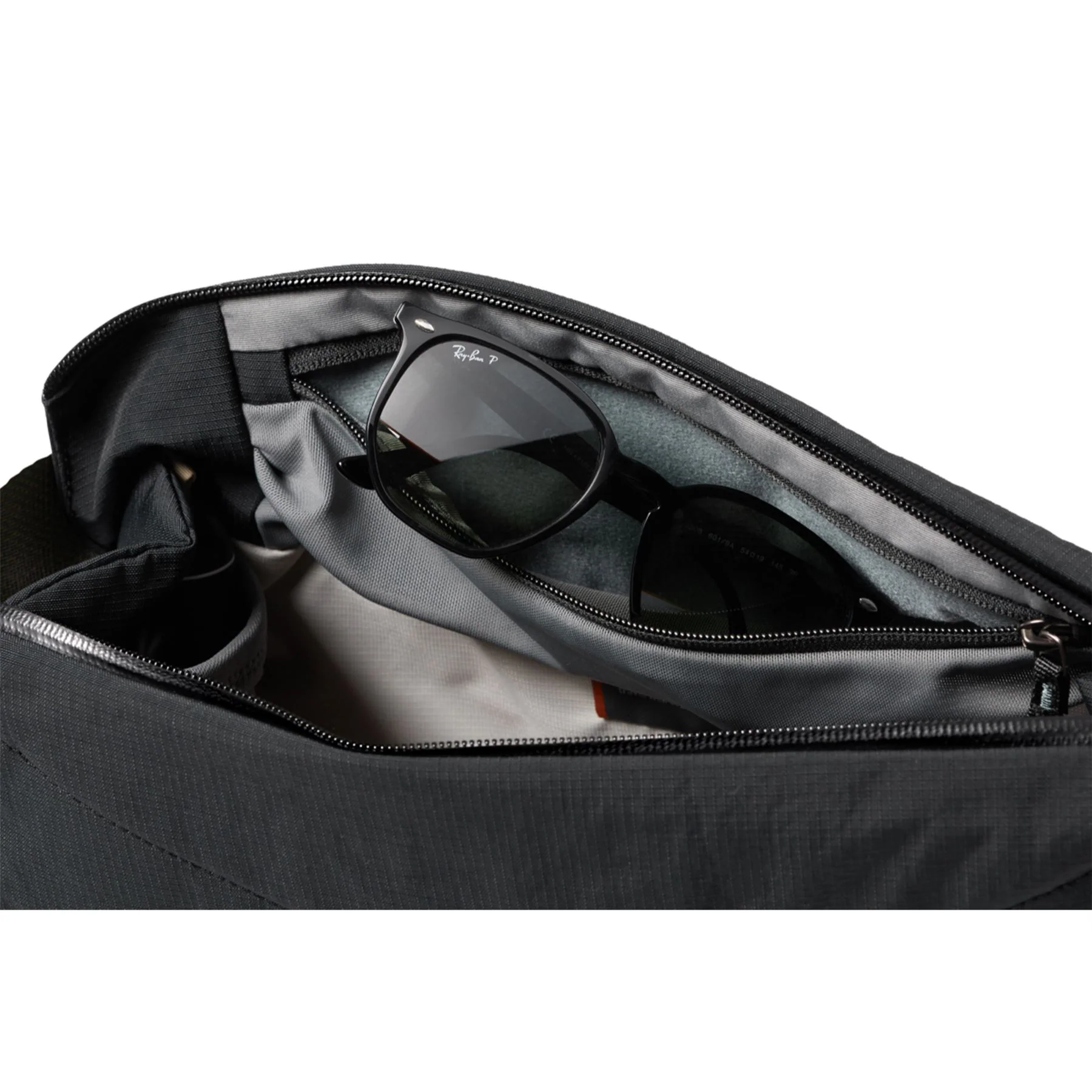 Bellroy Venture Sling Bum Bag - Image 33