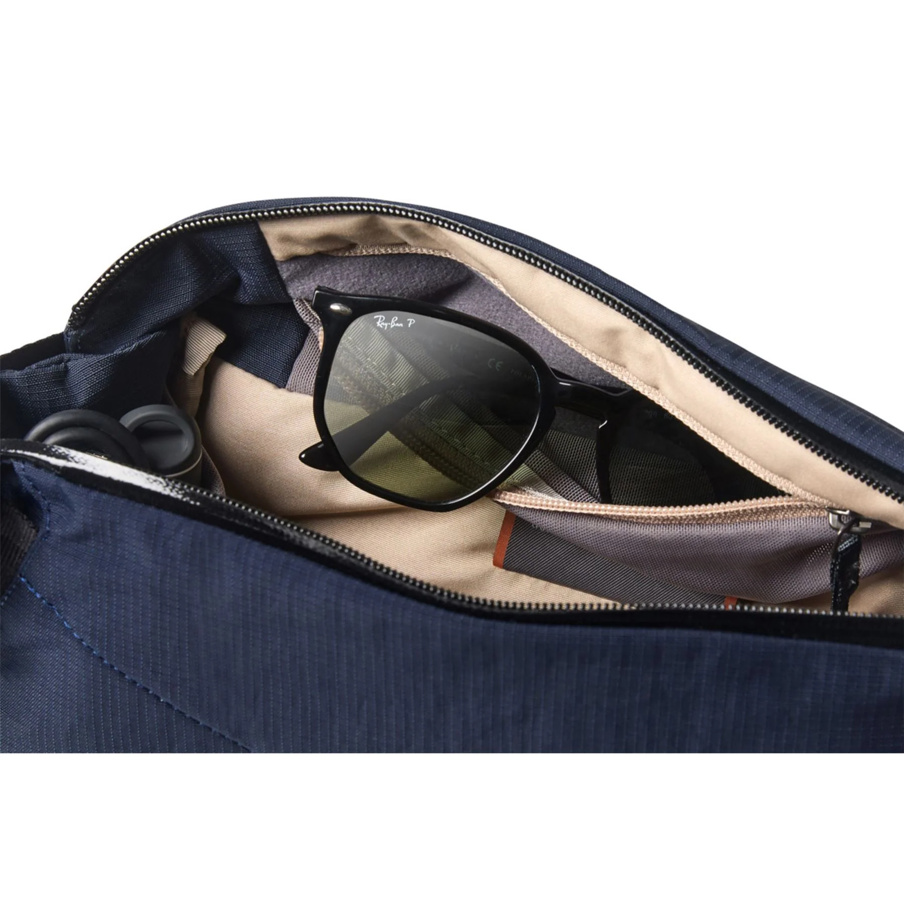 Bellroy Venture Sling Bum Bag - Image 42