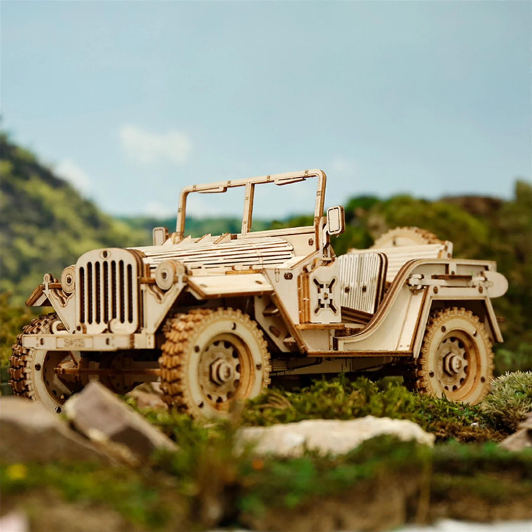 Robotime ROKR Army Field Truck Building Kit - Image 3