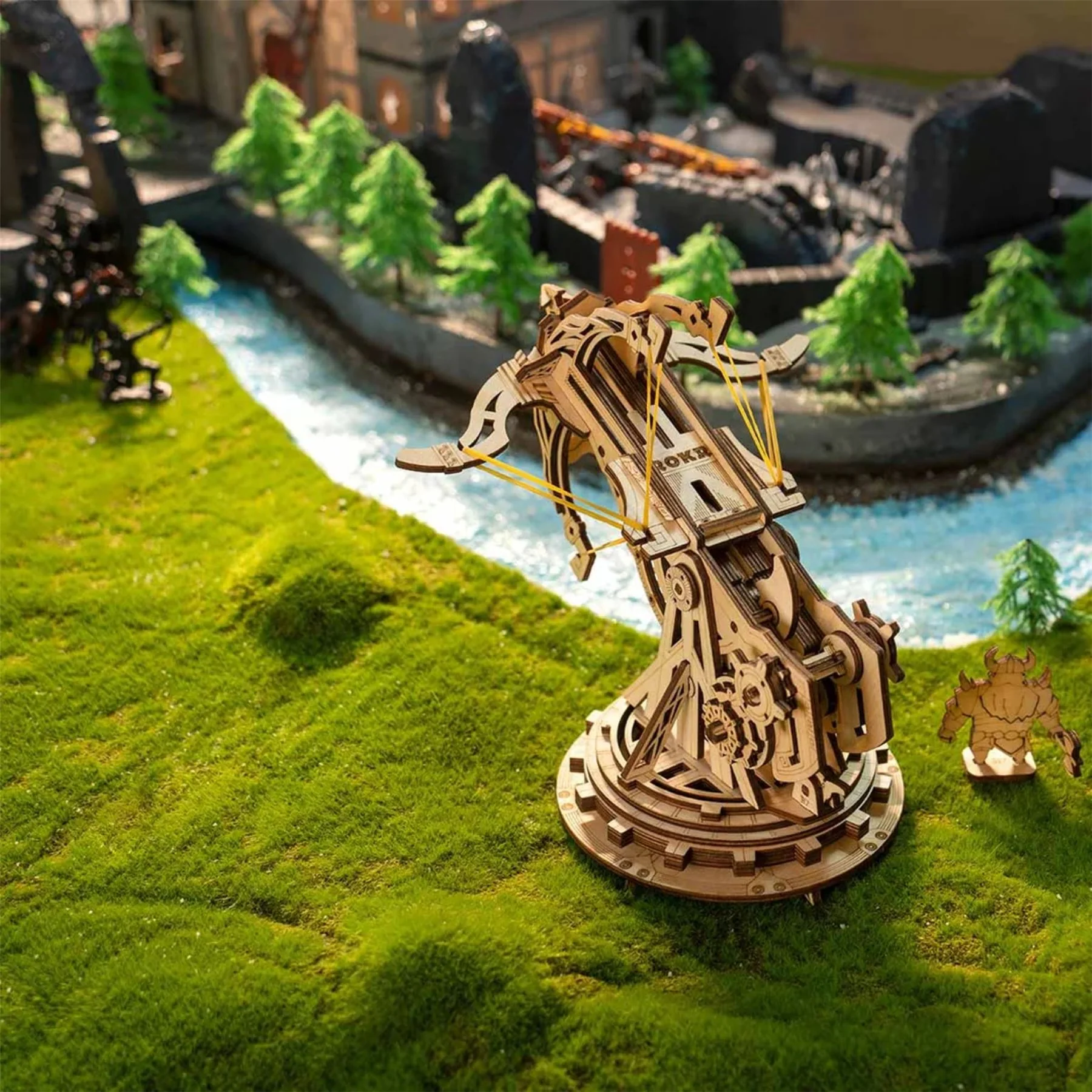 Robotime ROKR Siege Weapon Building Kit - Image 4